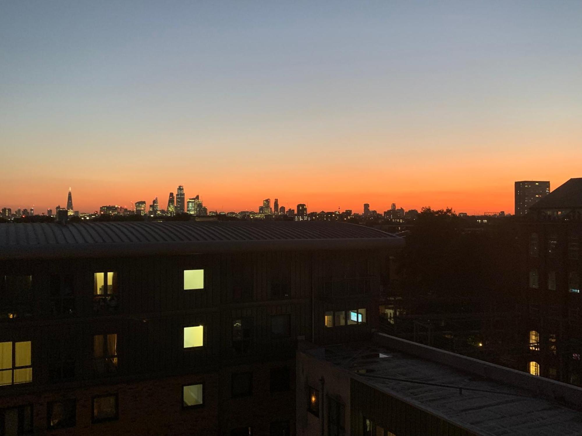 Apartment Sunset Heights Bright 2br With Views And Free Parking *